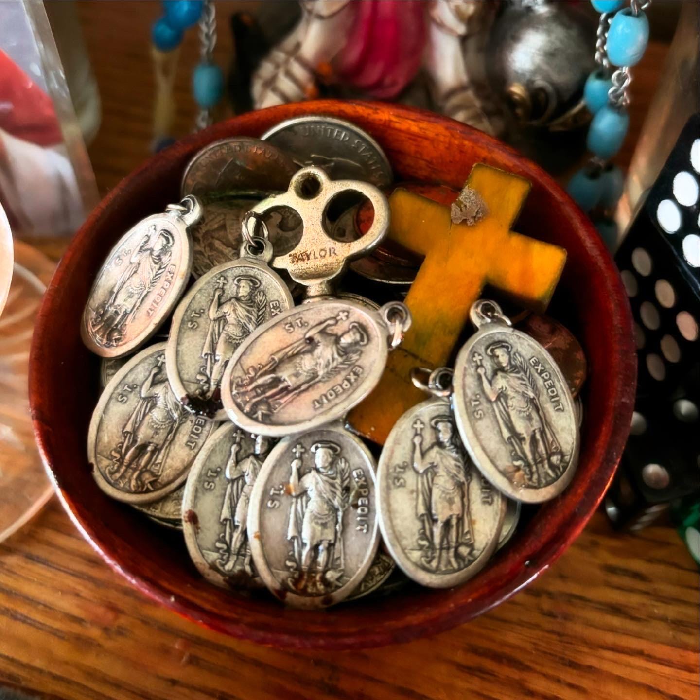 Fixed Saint Expedite Medal